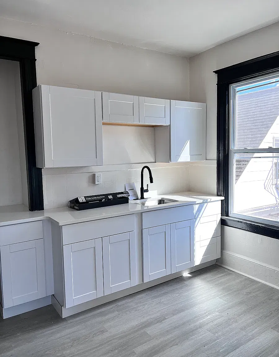1 bed, $1,660 — Photo 2