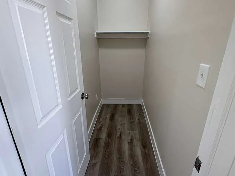 28 Wainwright St #1 — Photo 6
