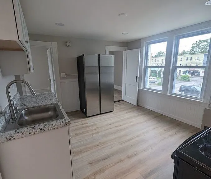 235 Cedar St #1 — Photo 3