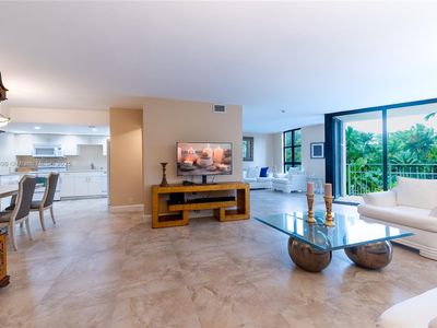 1000 Quayside Ter APT 403, Miami, FL, 33138