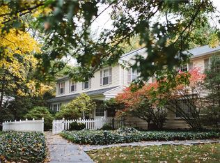 415 New Hudson Rd, Aurora, OH 44202