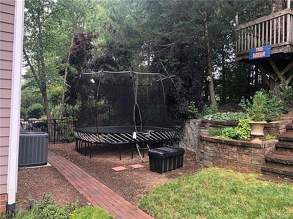 5th image of 7149 Chameroy Ct