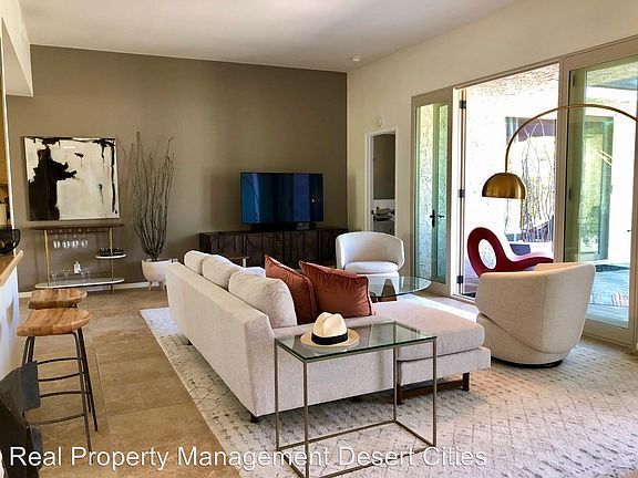 2nd image of 462 N Hermosa Dr
