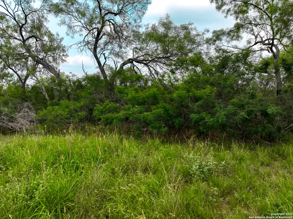 0000 Count Road 5232, Dhanis, TX 78850