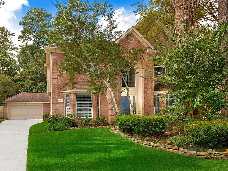 23 Shellbark Pl — Photo 3