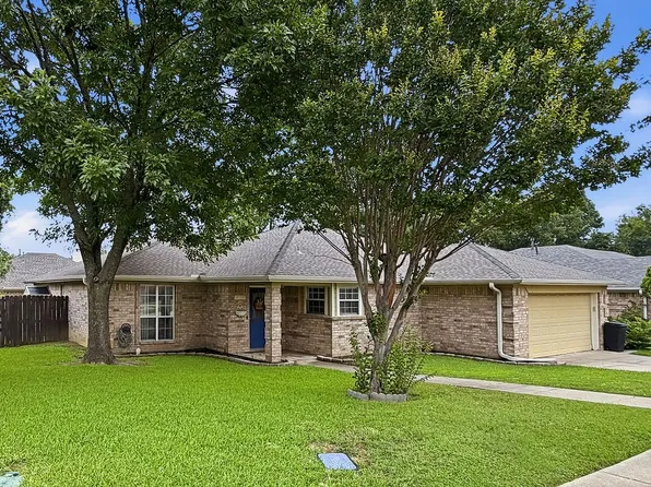 1857 Woodbridge Dr, Sulphur Springs, TX 75482