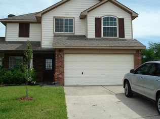 13607 Padgett Dr, Sugar Land, TX 77498