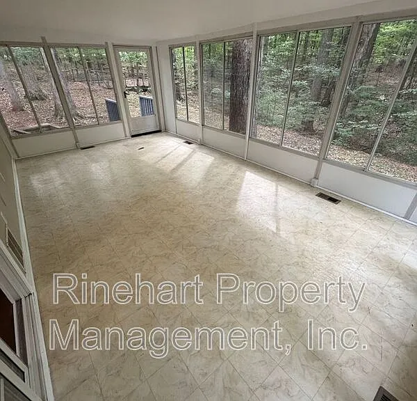 3252 Balkan Dr — Photo 14
