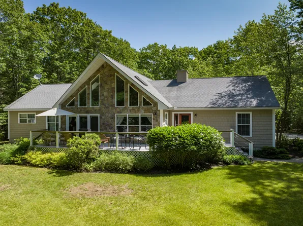155 Maddocks Avenue, Ellsworth, ME 04605