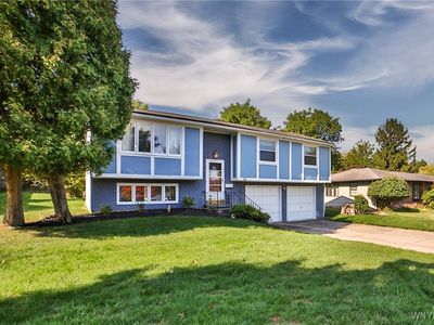 111 Scamridge Curv, Williamsville, NY, 14221