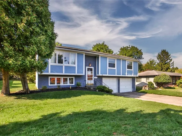 111 Scamridge Curv, Williamsville, NY 14221