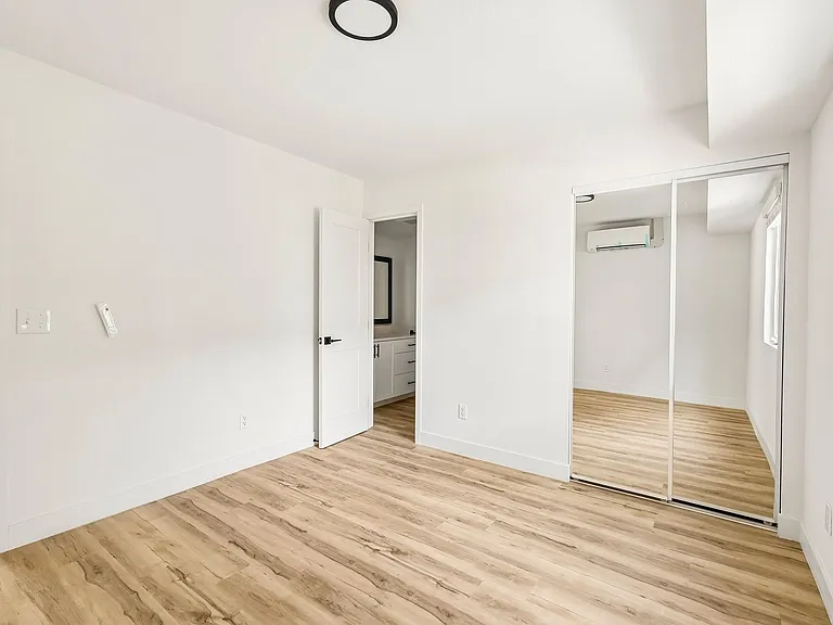 The Crest |NEWLY Renovated Studios, Lofts, 1, 2 & 3 Bedroom Homes Near the Beach — Photo 69