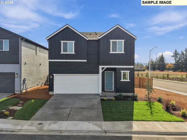 572 NW Wagon Way, Estacada, OR 97023