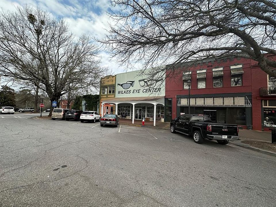 1st image of 21A East Sq #A