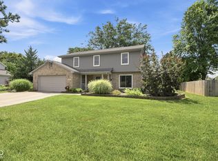 15017 Horseshoe Dr, Carmel, IN 46033