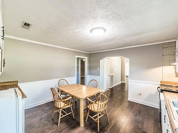 4th image of 268 Miller Rd