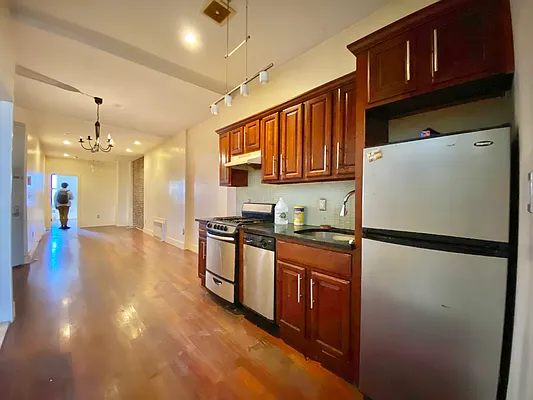 Rented by Simply Brooklyn Realty Inc | media 3