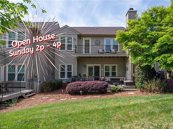 2nd image of 121 Warwicke Pl