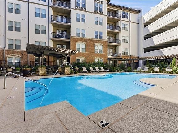 3rd image of 901 Abernathy Rd APT 5280