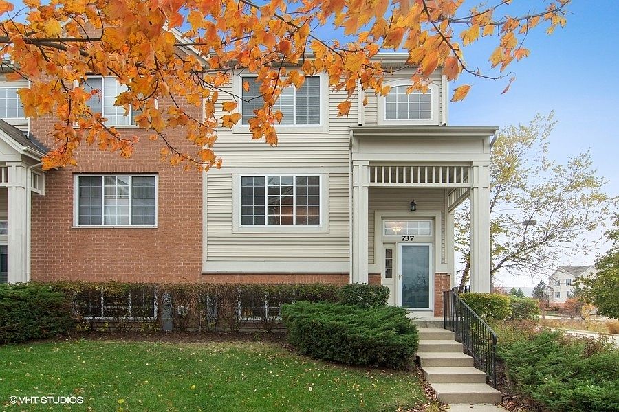 1st image of 737 Hanbury Dr