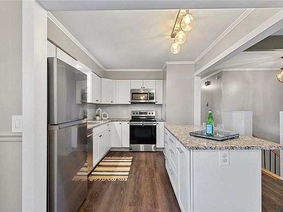2nd image of 1608 E 151st Ter