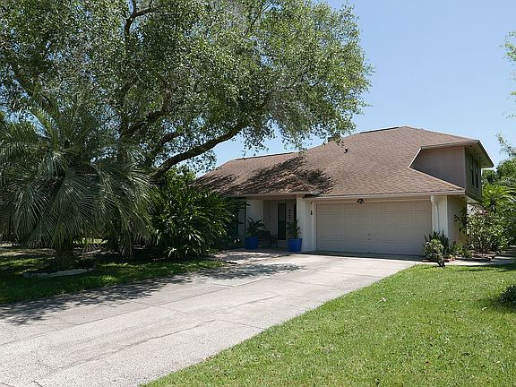 2nd image of 427 S Winsome Ct
