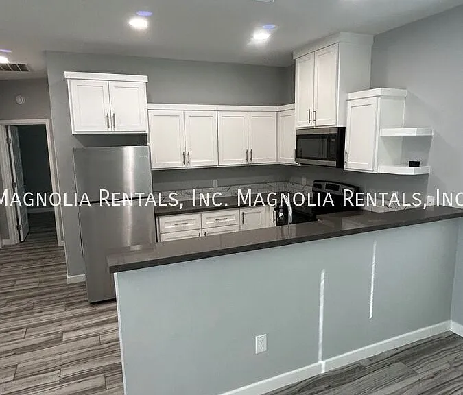 217 Rafael Dr #4 — Photo 3