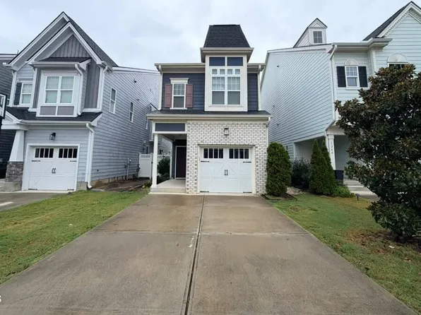 1244 Brown Velvet Ln, Apex, NC 27523