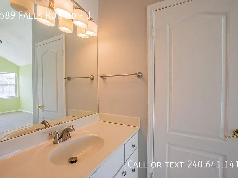 8589 Falls Run Rd #J — Photo 23