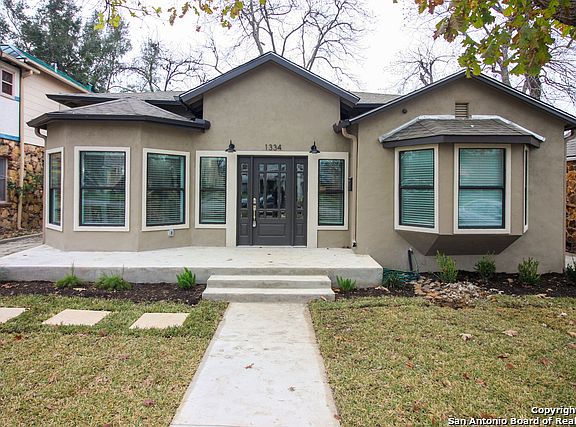 2nd image of 1334 Hicks Ave