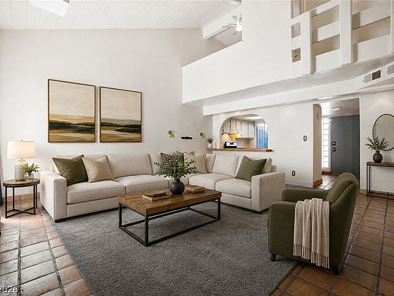 2nd image of 4288 Kona Coast Way