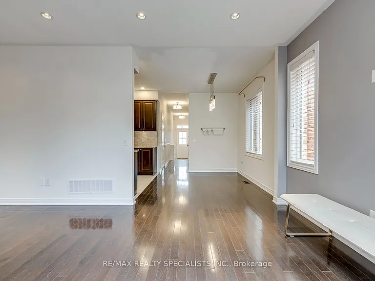 20 Wellman Cres — Photo 18