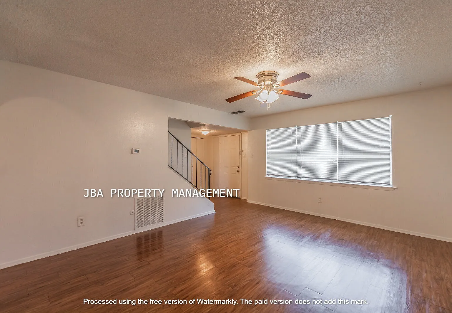 "Charming 3-Bedroom Retreat with 2.5 Baths in Fort Worth 1,440 Sq Ft of Comfort!" — Photo 1