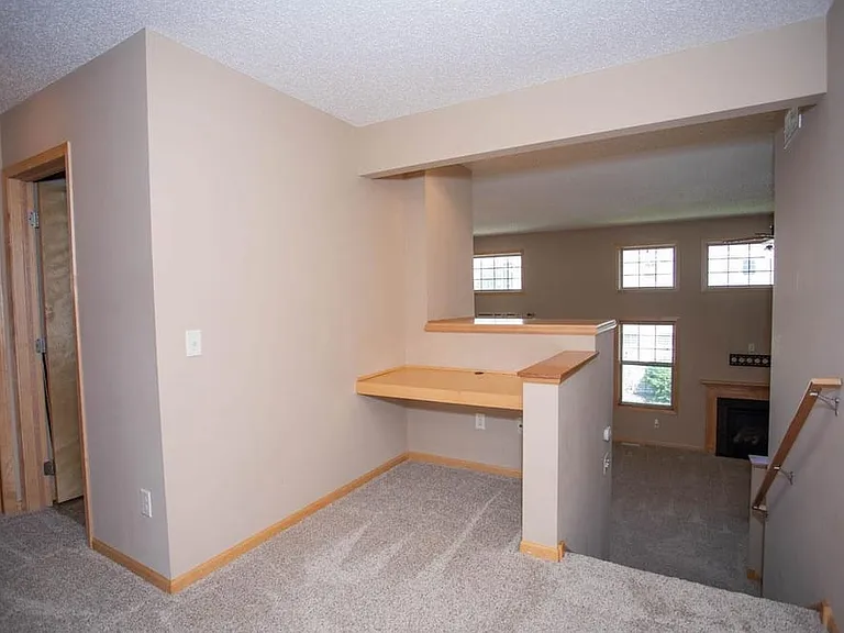 3175 Frontier Dr — Photo 11
