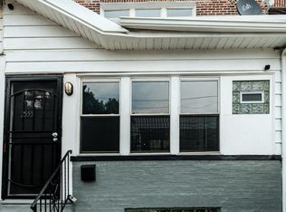 2555 S 62nd St, Philadelphia, PA