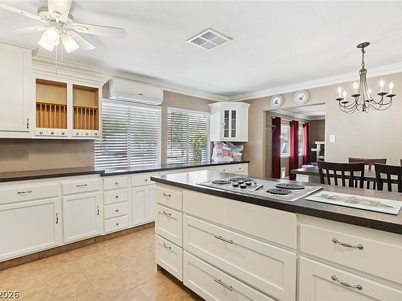4th image of 1830 Heritage Dr