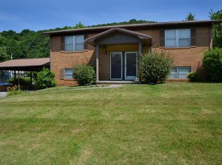 2911 Mynatt Rd, Knoxville, TN 37918