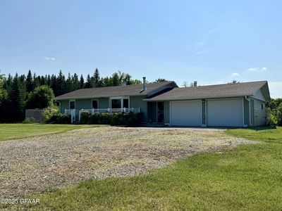 10887 Highway 18, Cavalier, ND, 58265