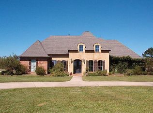 17400 Tallamar Dr, Beaumont, TX 77713