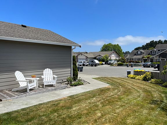 3rd image of 2380 Bongio Ct