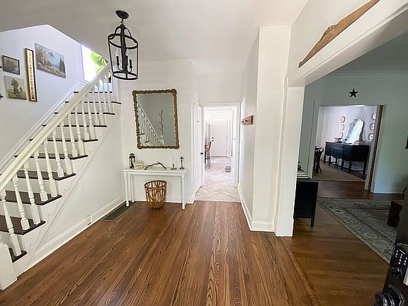 Foyer/Entry