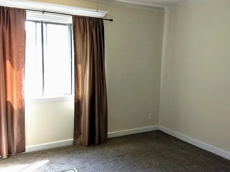 51 Wilshire Heights Dr #1 — Photo 15