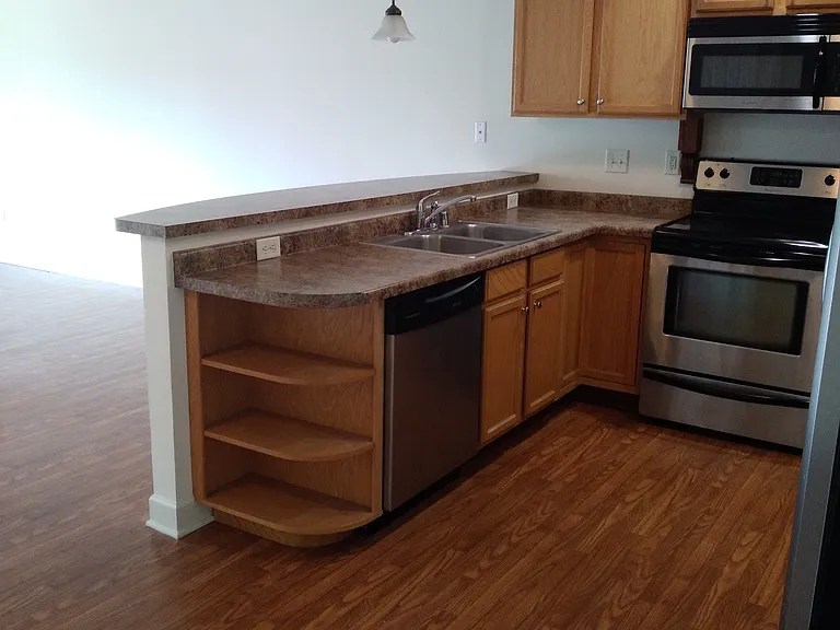 920 Marquette Ave #303 — Photo 4