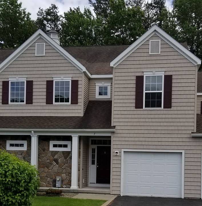 1st image of 7 Knollwood Holw