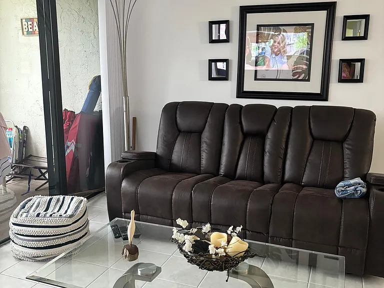 9900 S Ocean Dr #1 — Photo 3