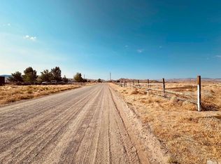 9275 Via Camino St, Silver Springs, NV 89429