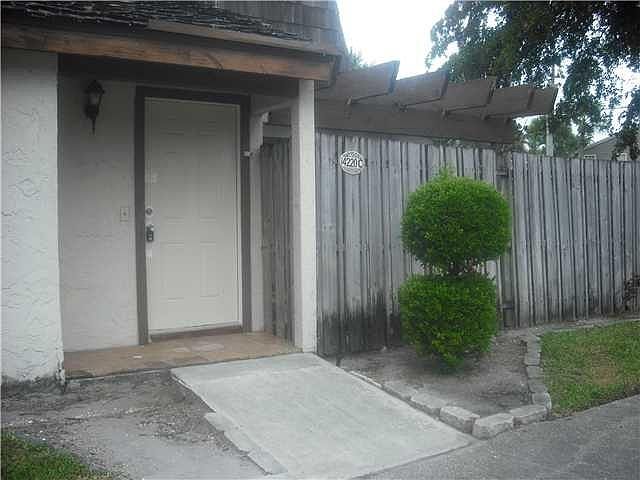 1st image of 4220 Palm Bay Cir