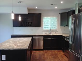 729 Keenway Cir, Kalamazoo, MI 49001