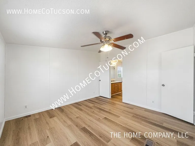 6011 S South Arrow — Photo 10
