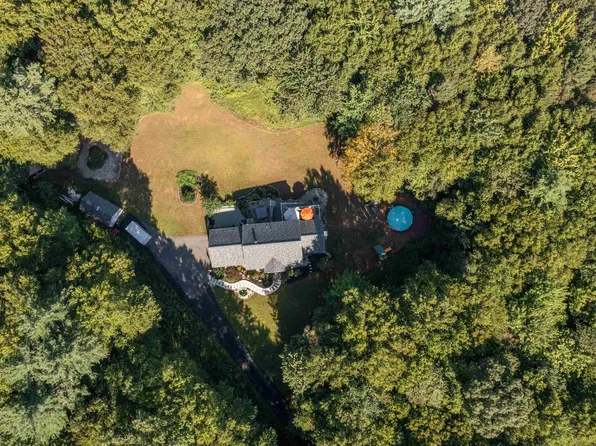 89 Oak Hill Road, Brookline, NH 03033